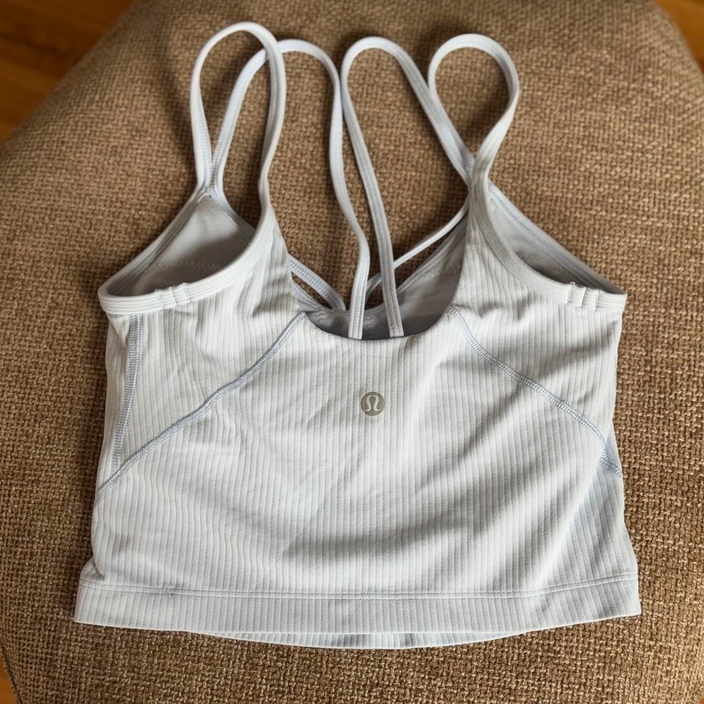 Lululemon tank sz 0 - Picture 5 of 7
